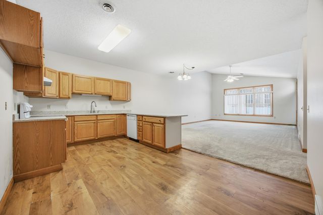 624 N Shore Drive, Detroit Lakes, MN 56501