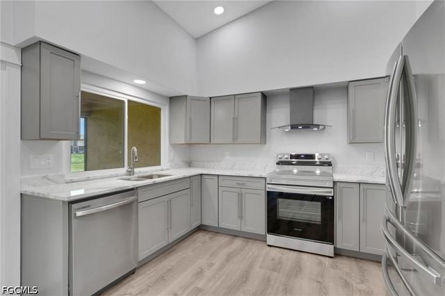 22 NW 15th PL, Cape Coral, FL 33993