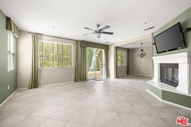 631 Clearwater Creek Drive 30, Thousand Oaks, CA 91320