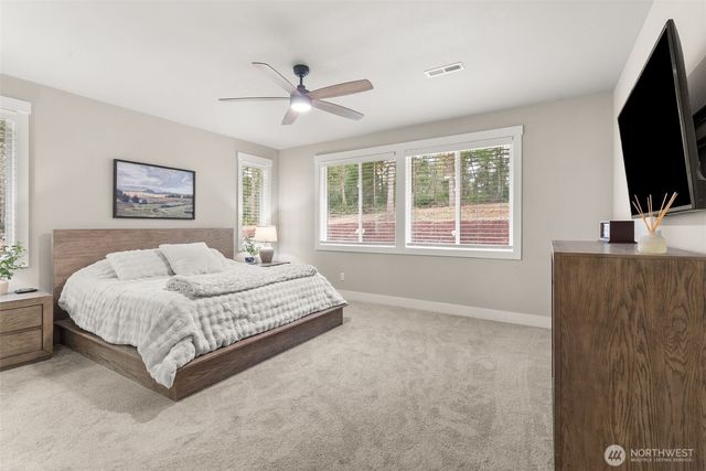 812 Tiedeman Road NW, Lakebay, WA 98349