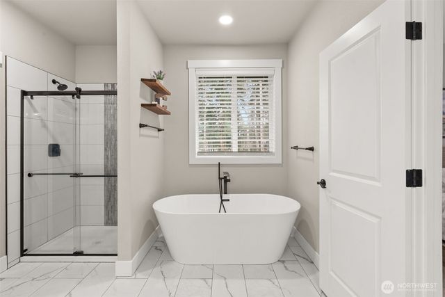 812 Tiedeman Road NW, Lakebay, WA 98349