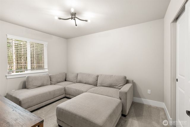 812 Tiedeman Road NW, Lakebay, WA 98349