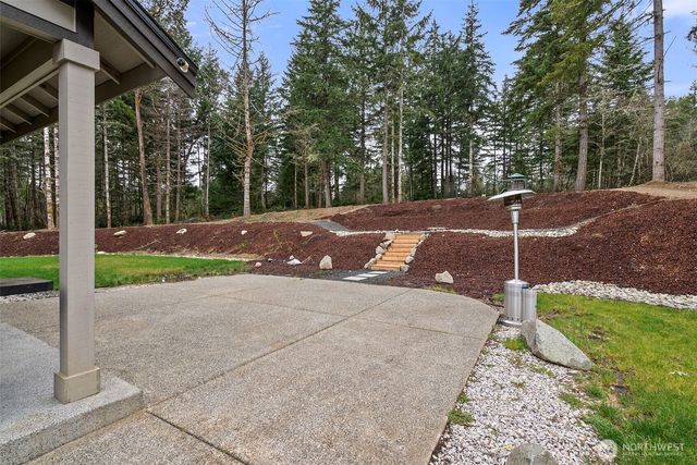 812 Tiedeman Road NW, Lakebay, WA 98349