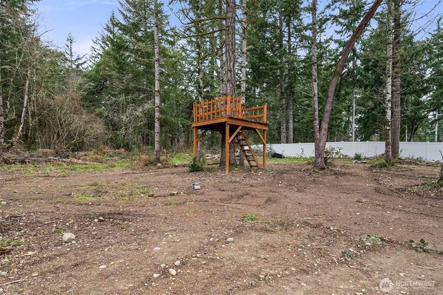 812 Tiedeman Road NW, Lakebay, WA 98349