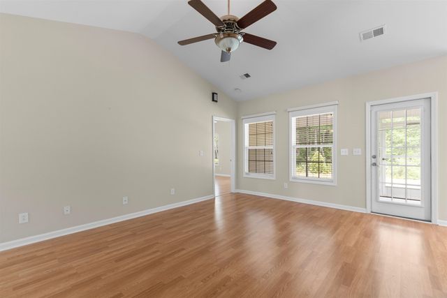153 Myrtle Grande Dr., Conway, SC 29526