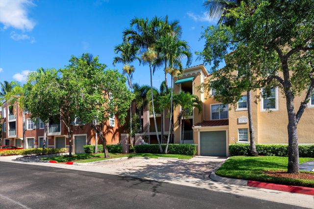 11770 Saint Andrews Place 206, Wellington, FL 33414