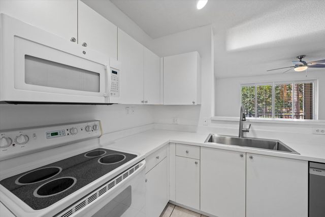 11770 Saint Andrews Place 206, Wellington, FL 33414