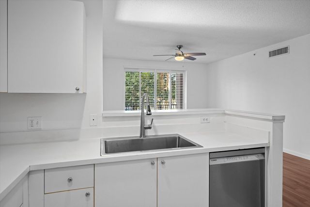 11770 Saint Andrews Place 206, Wellington, FL 33414