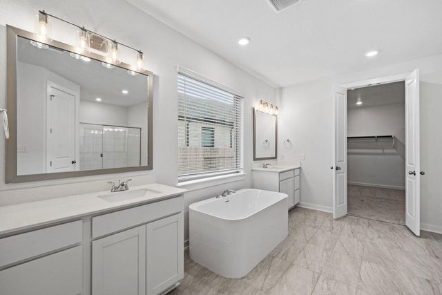 328 Royal Fern RD, Hutto, TX 78634