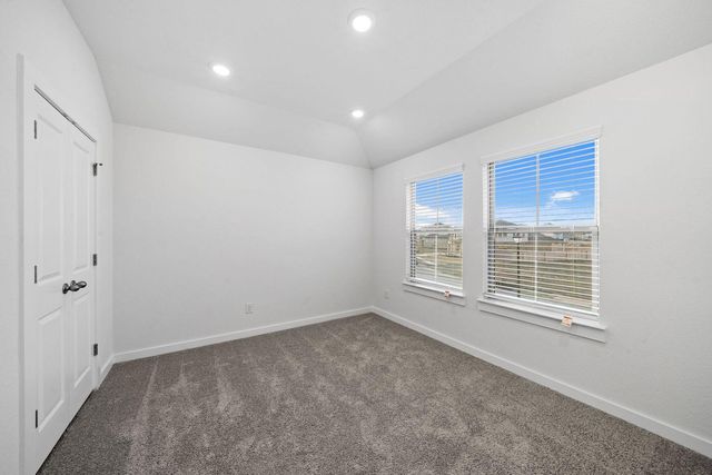 328 Royal Fern RD, Hutto, TX 78634