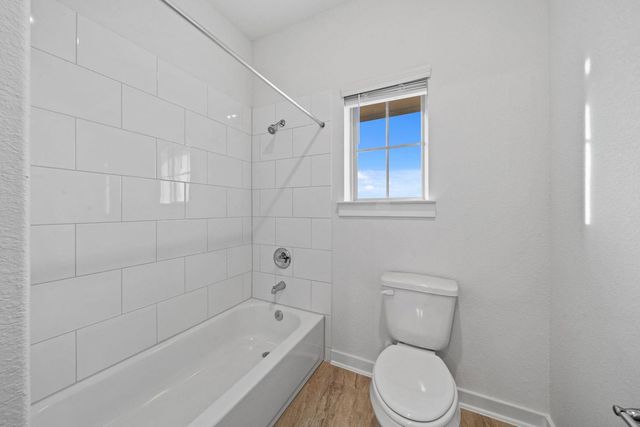 328 Royal Fern RD, Hutto, TX 78634