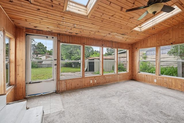 7556 Major Avenue N, Brooklyn Park, MN 55443