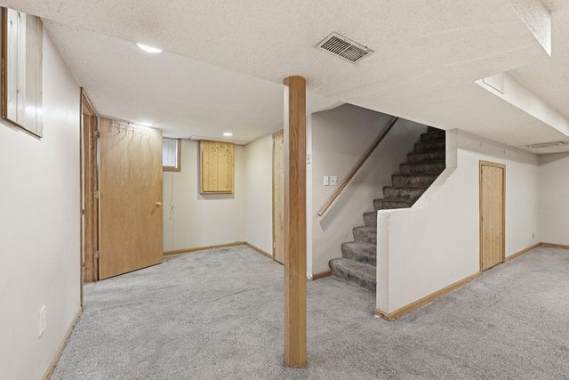 7556 Major Avenue N, Brooklyn Park, MN 55443