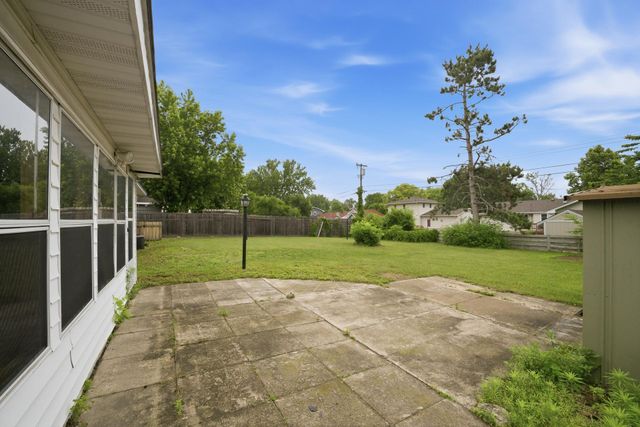7556 Major Avenue N, Brooklyn Park, MN 55443