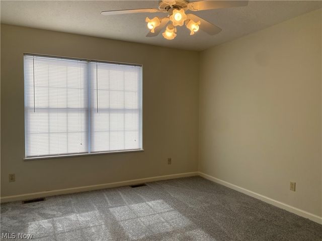 313 Abby Lane, Hartville, OH 44632