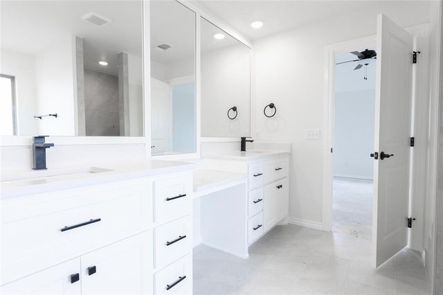 2305 NW 170th Street, Edmond, OK 73012