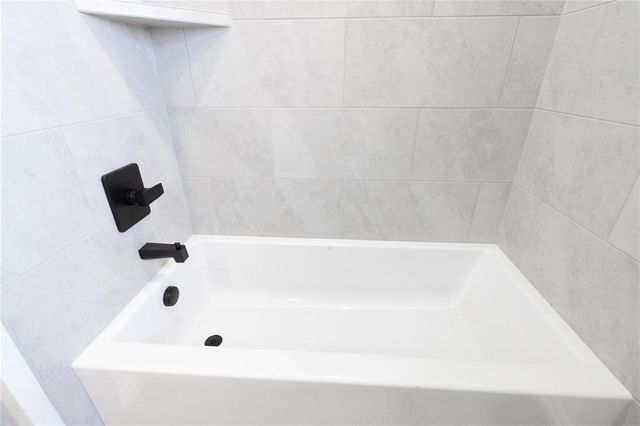 2305 NW 170th Street, Edmond, OK 73012