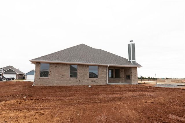 2305 NW 170th Street, Edmond, OK 73012