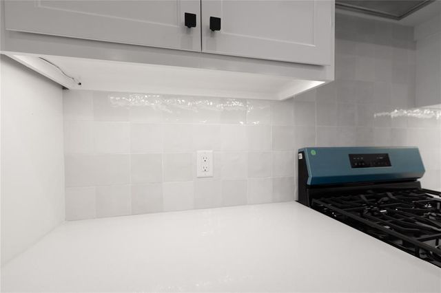 2305 NW 170th Street, Edmond, OK 73012