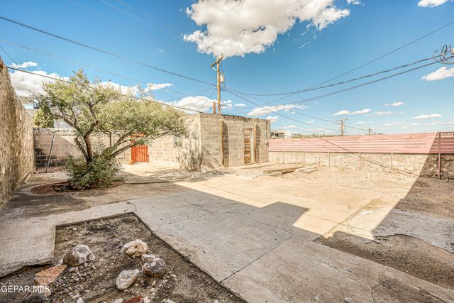 1805 ARIZONA Avenue, El Paso, TX 79902