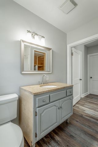 656 N Moore Road, Chattanooga, TN 37411