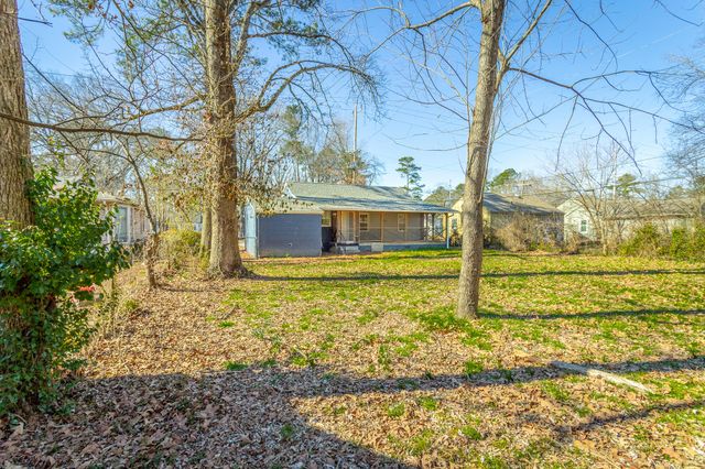 656 N Moore Road, Chattanooga, TN 37411