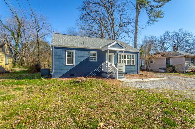 656 N Moore Road, Chattanooga, TN 37411