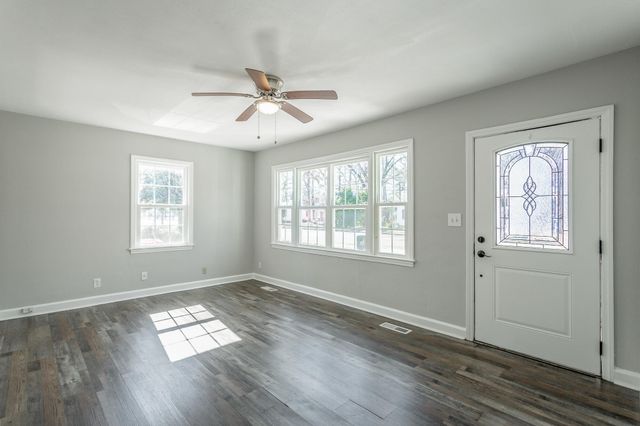 656 N Moore Road, Chattanooga, TN 37411