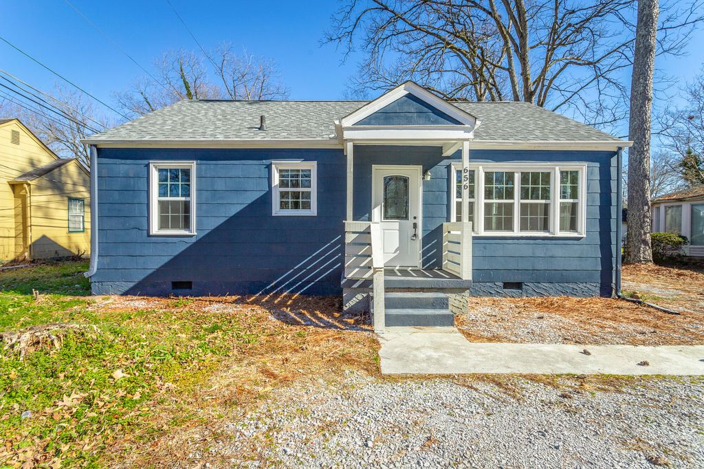 656 N Moore Road, Chattanooga, TN 37411