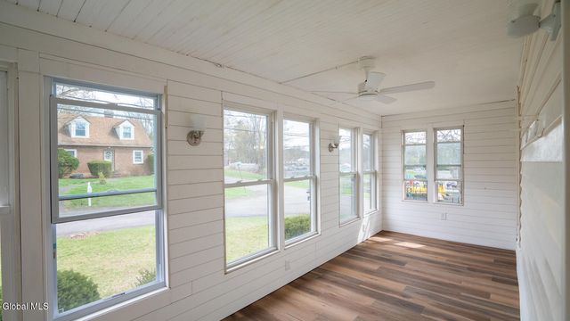 19 Elmwood Court, North Greenbush, NY 12198