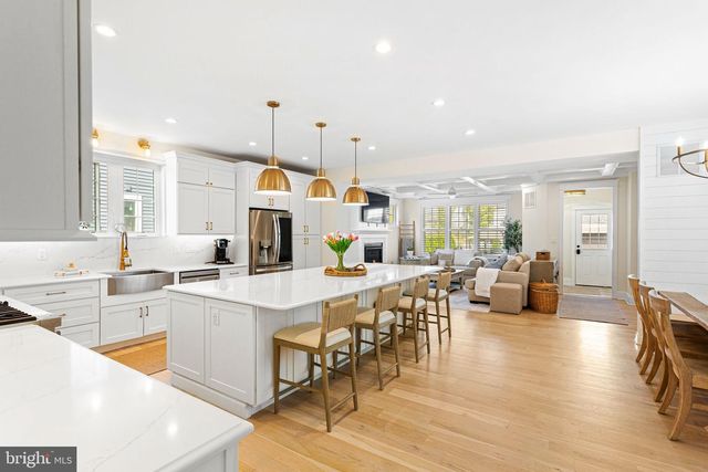 305 GROVE ST, Haddonfield, NJ 08033