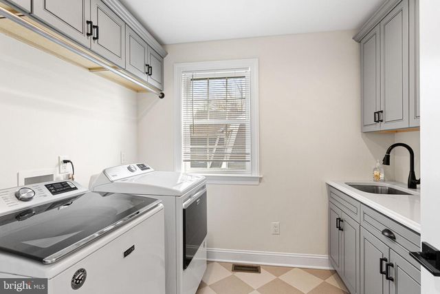 305 GROVE ST, Haddonfield, NJ 08033
