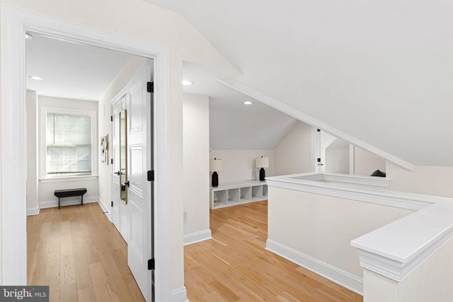 305 GROVE ST, Haddonfield, NJ 08033