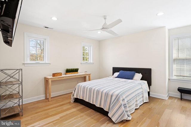 305 GROVE ST, Haddonfield, NJ 08033