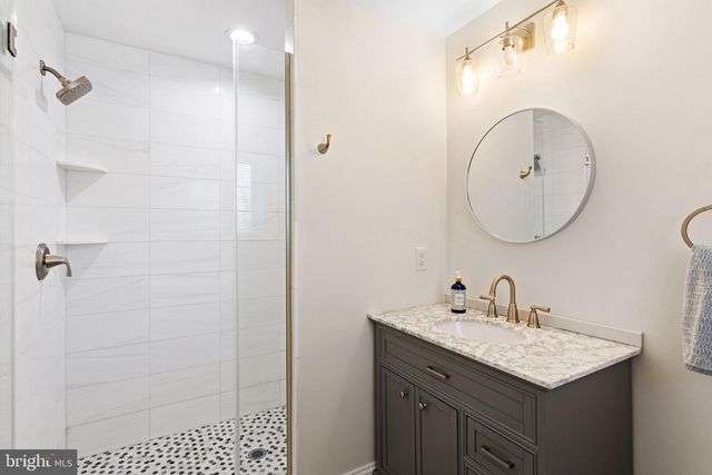 305 GROVE ST, Haddonfield, NJ 08033