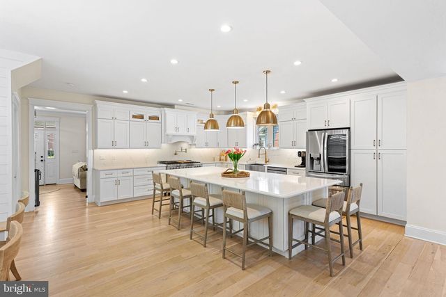 305 GROVE ST, Haddonfield, NJ 08033