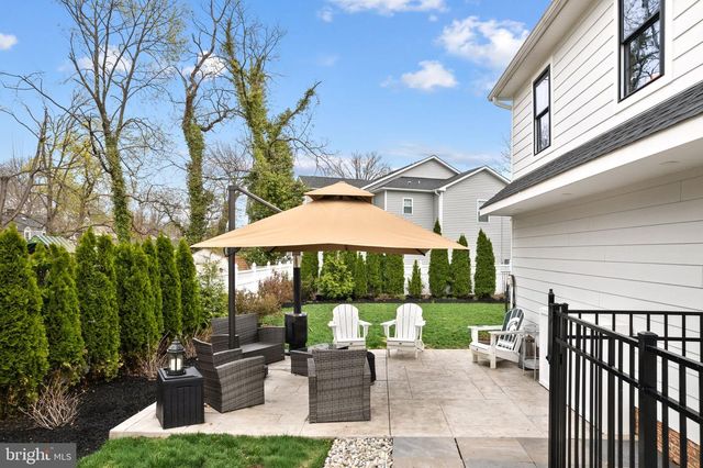 305 GROVE ST, Haddonfield, NJ 08033