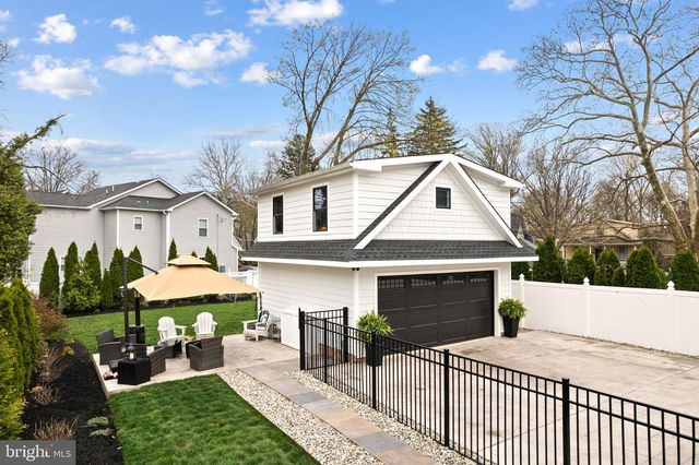 305 GROVE ST, Haddonfield, NJ 08033
