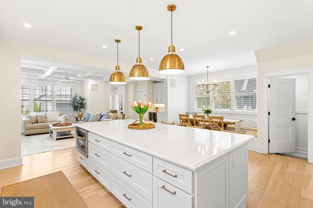 305 GROVE ST, Haddonfield, NJ 08033