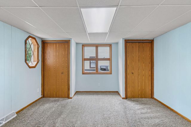 352 2nd Street, Gaylord, MN 55334