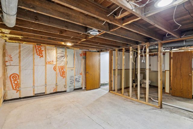 352 2nd Street, Gaylord, MN 55334