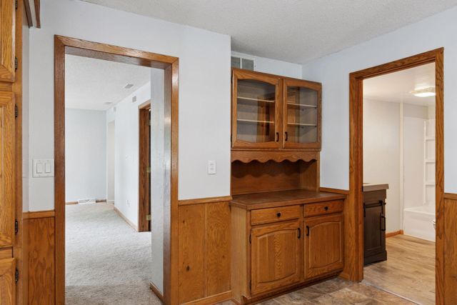 352 2nd Street, Gaylord, MN 55334