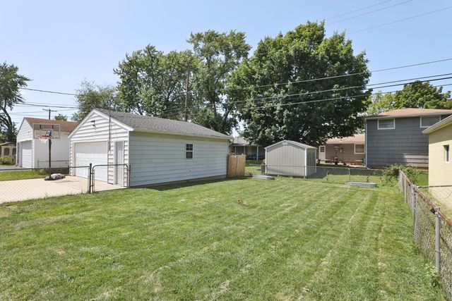 4800 Hillcrest Street N, Hilliard, OH 43026