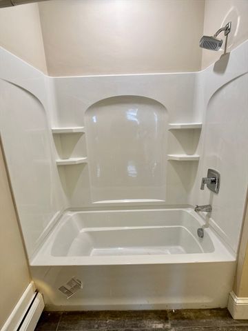 22 Spring Park Ave 3, Boston, MA 02130