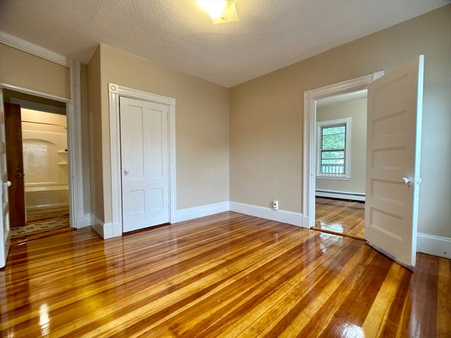 22 Spring Park Ave 3, Boston, MA 02130
