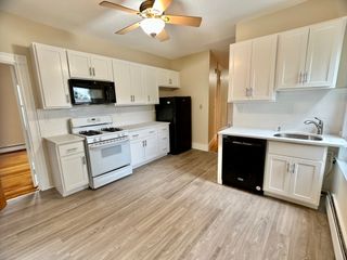 22 Spring Park Ave 3, Boston, MA 02130