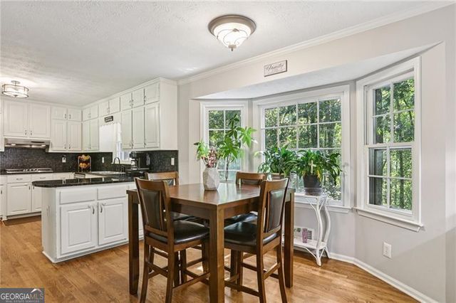 3284 Creekside Drive SE, Conyers, GA 30094