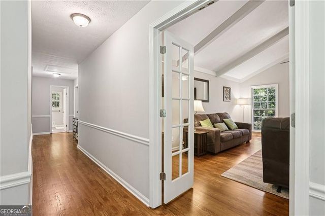 3284 Creekside Drive SE, Conyers, GA 30094