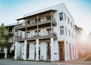 29 Water Street 8, Carlton Landing, OK 74432