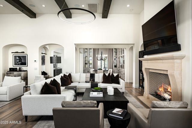 10263 E WINDRUNNER Drive, Scottsdale, AZ 85255